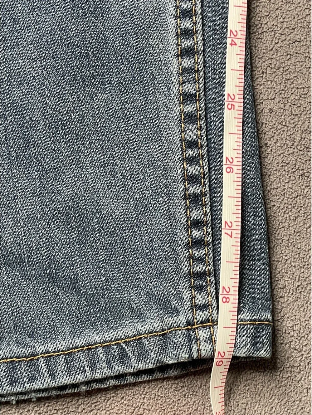 Levis 522 Jeans Mens 36x32 Medium Wash Blue Denim Straight Leg Five Pocket EUC